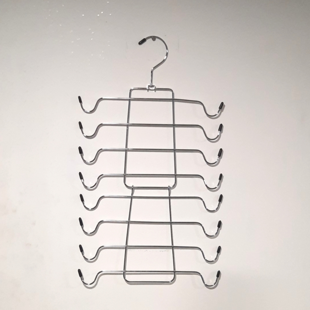 Scarf/Belt Organization Hanger